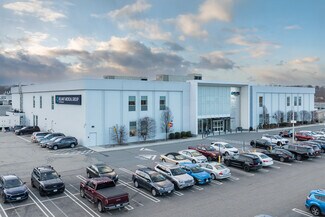 Plus de détails pour 4 Brotherton Way, Auburn, MA - Bureau/Local commercial à louer