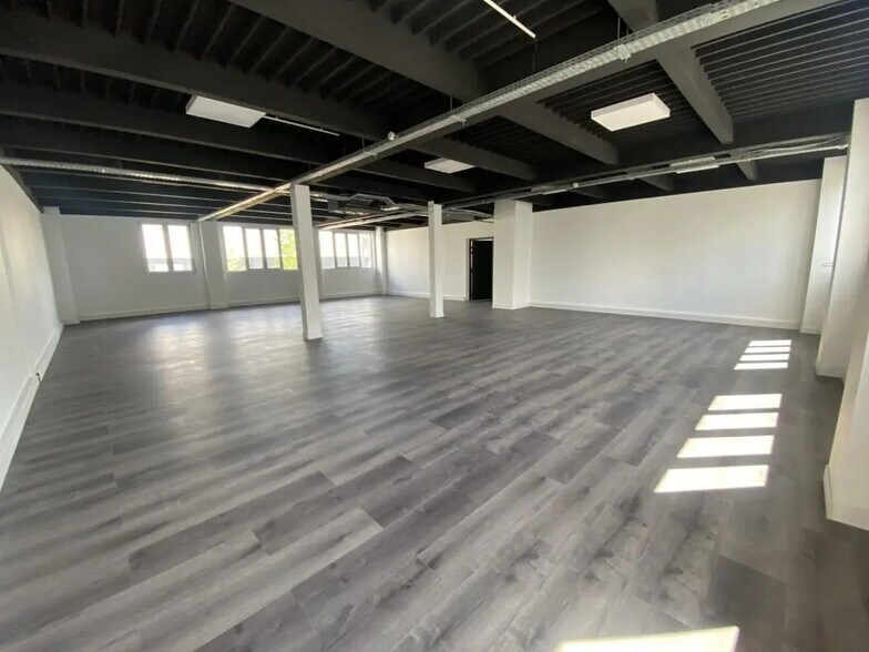 79 Rue Rateau, La Courneuve à louer - Photo de l’immeuble – Image 2 sur 12