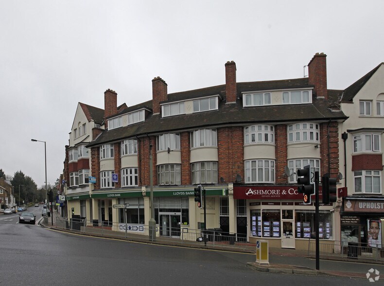 1-3 Finchley Ln, Londres à louer - Photo de l’immeuble – Image 3 sur 3