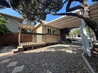 Plus de détails pour 735 Cornish Dr, Encinitas, CA - Bureau à louer