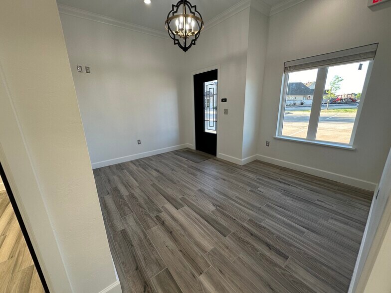 15220 Traditions Blvd, Edmond, OK à louer - Photo intérieure – Image 3 sur 5