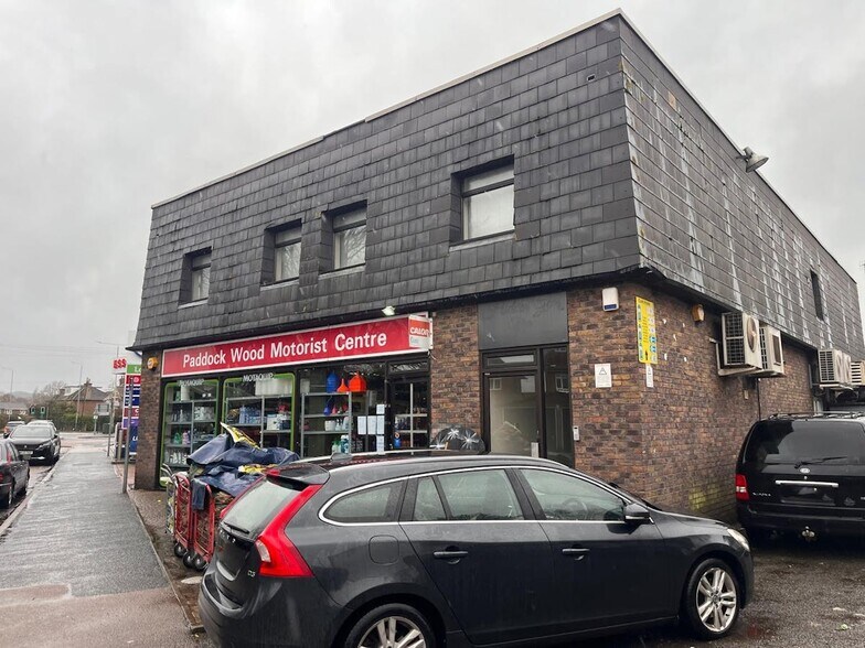 136B Commercial Rd, Paddock Wood à louer - Photo de l’immeuble – Image 1 sur 2