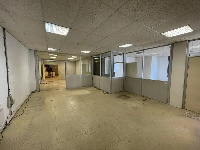 9 Chaussée Jules César, Osny à louer - Photo de l’immeuble – Image 2 sur 8