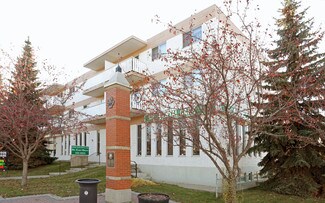 Plus de détails pour 9107-9153 88th Ave NW, Edmonton, AB - Bureau à louer