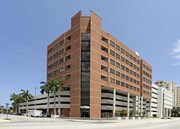 2601 SW 37th Ave, Coral Gables, FL à louer - Photo de l’immeuble – Image 1 sur 1