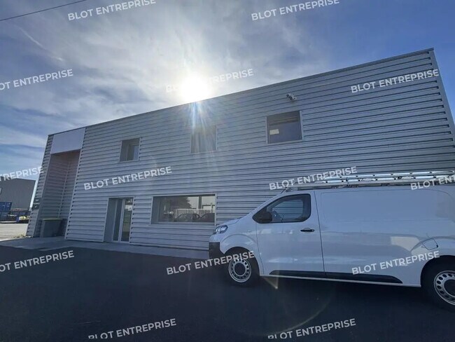 Plus de détails pour 30 Rue De La Communauté, Le Bignon - Différents types d’espaces à louer