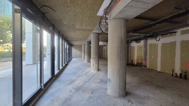 Local commercial dans Puteaux à louer Photo intérieure– Image 2 sur 7