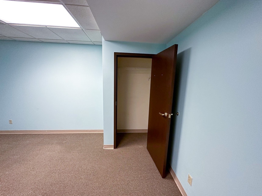106 W Wilson St, Batavia, IL à louer Photo intérieure– Image 1 sur 5
