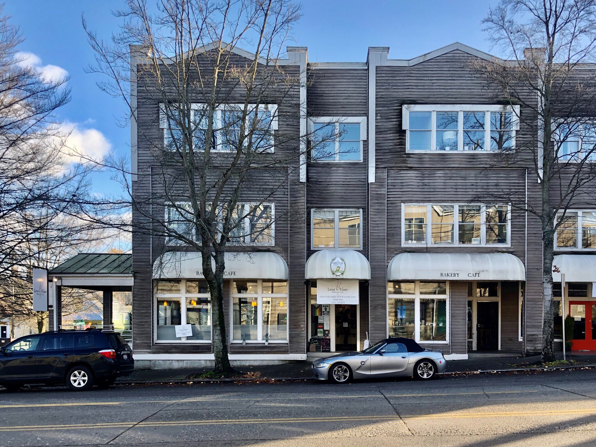 2721 E Madison St, Seattle, WA à louer Photo de l’immeuble– Image 1 sur 6
