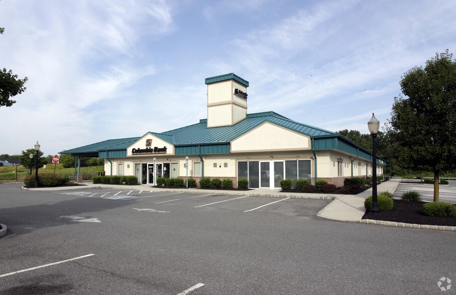 204 Grove Ave, Thorofare, NJ à louer - Photo principale – Image 1 sur 27