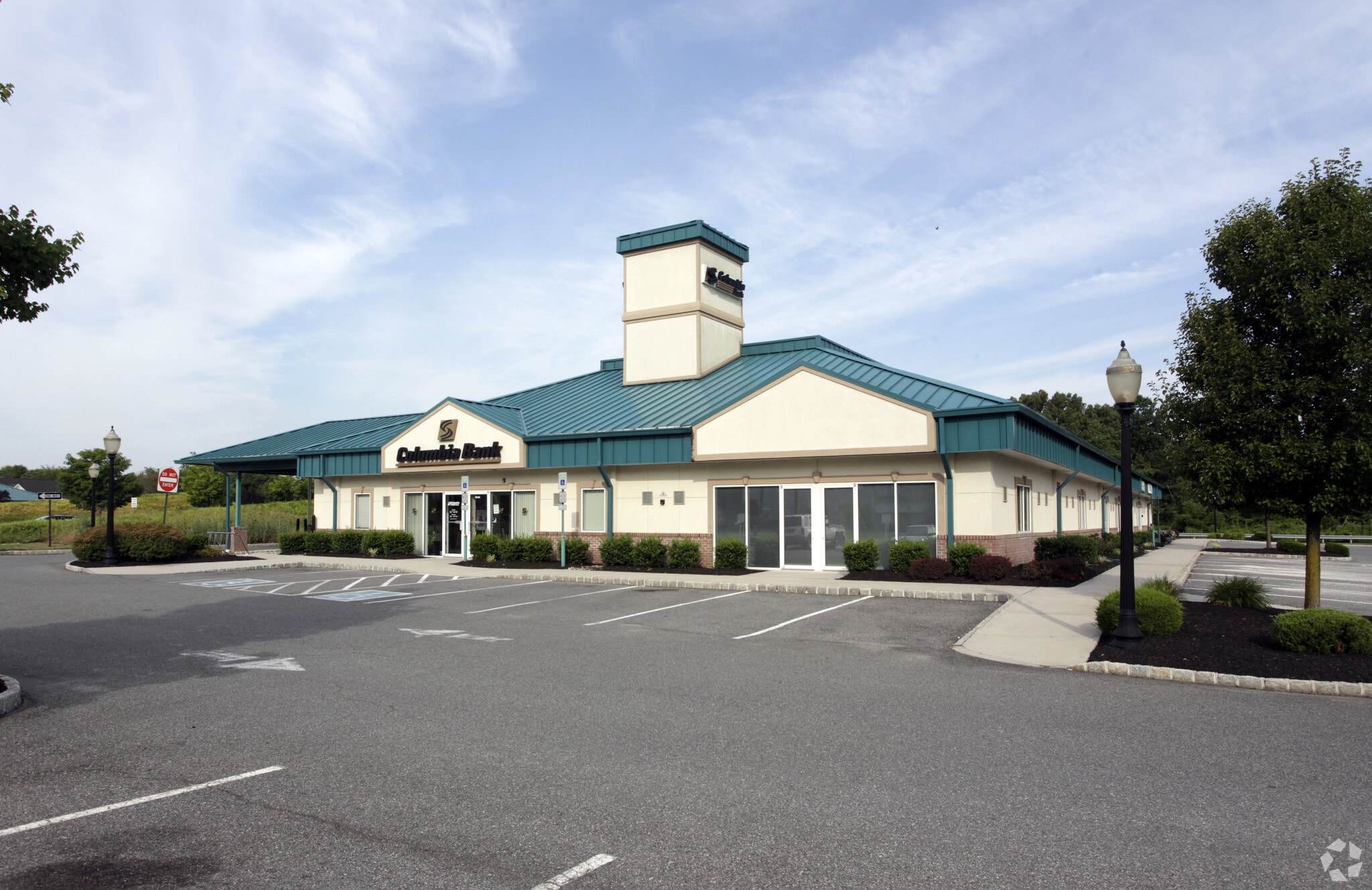 204 Grove Ave, Thorofare, NJ à louer Photo principale– Image 1 sur 28