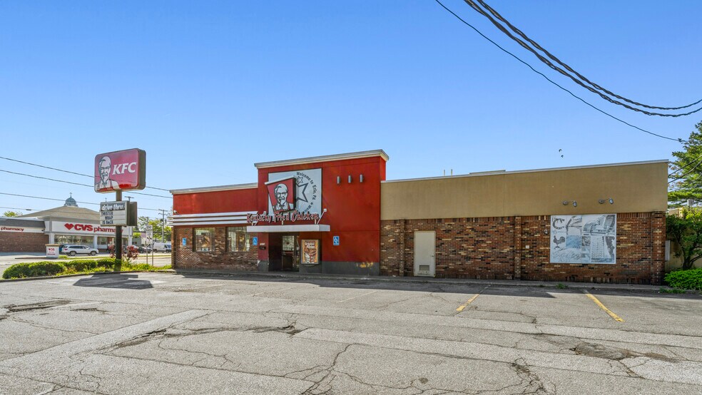 1116 Parade St, Erie, PA à vendre - Photo de l’immeuble – Image 3 sur 9
