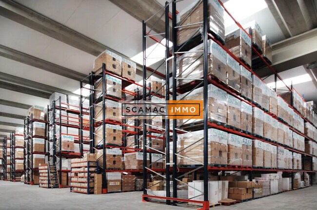 Plus de détails pour 1 Boulevard De Beaubourg, 77184 Émerainville, Émerainville - Bureau, Industriel/Logistique à louer