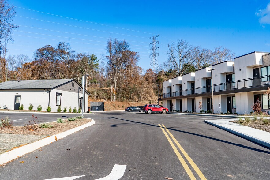 6262 Clinton Hwy, Knoxville, TN à vendre - Photo de l’immeuble – Image 3 sur 23