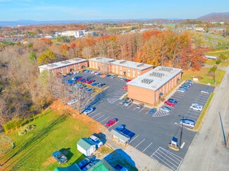 Plus de détails pour 768-776 Triangle St, Blacksburg, VA - Logement à vendre