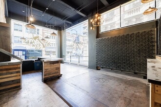 339 East Ave, Rochester, NY à louer Photo intérieure– Image 2 sur 21