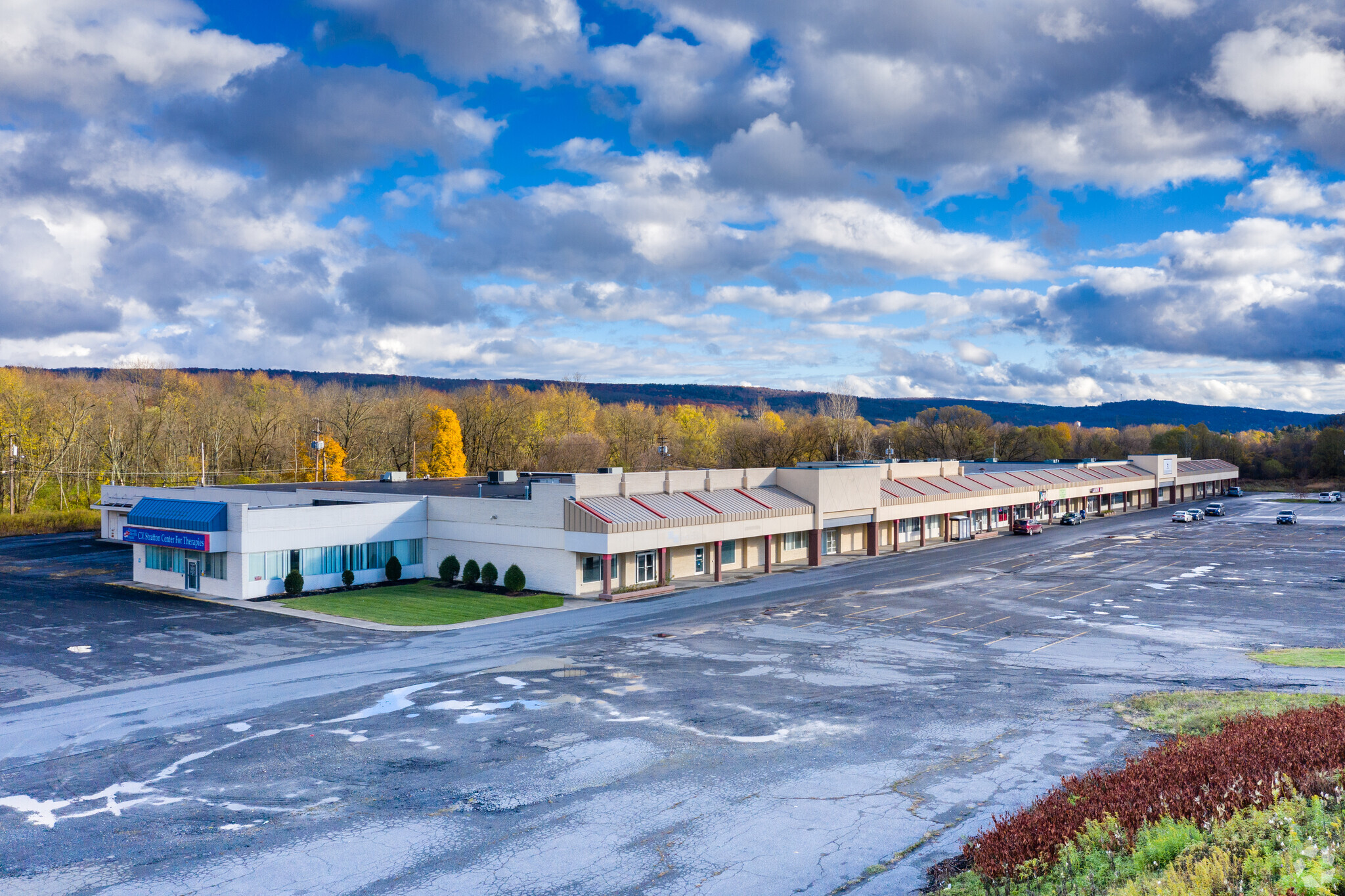 6142 State Highway 12, Norwich, NY à louer Photo de l’immeuble– Image 1 sur 48