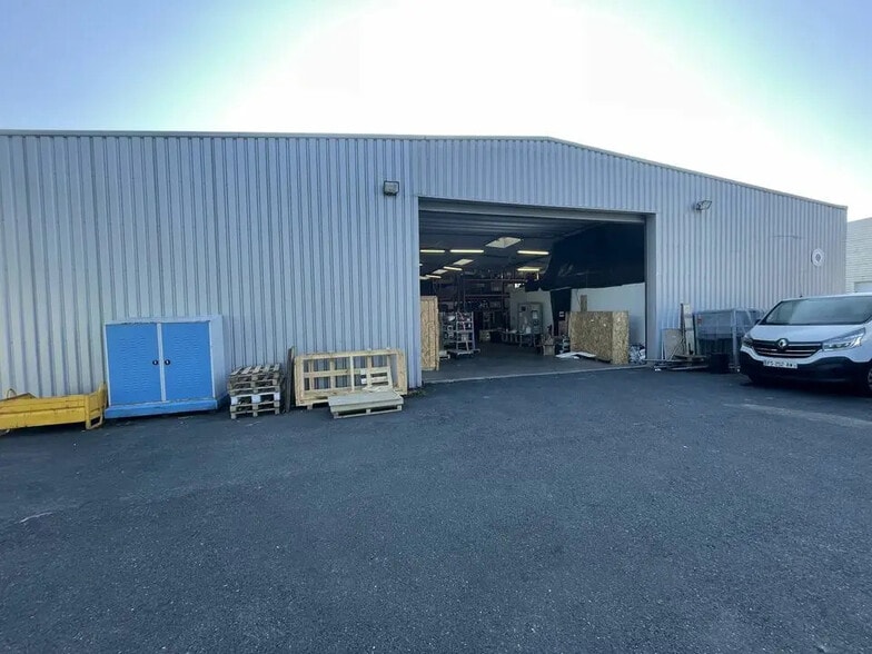 Industriel/Logistique dans La Chapelle-sur-Erdre à vendre - Photo de l’immeuble – Image 2 sur 6