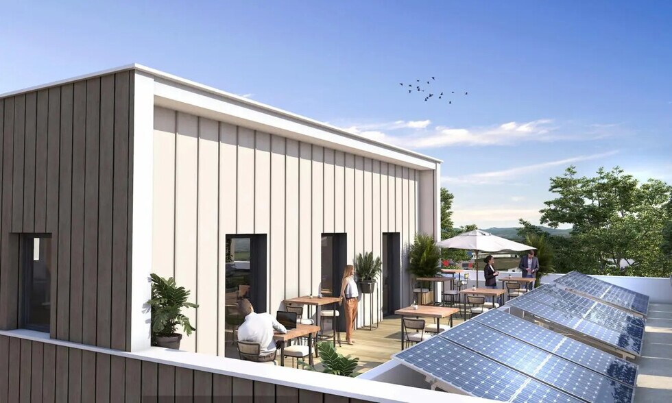 485 Rue Des Valets, Montluel à louer - Photo de l’immeuble – Image 2 sur 2