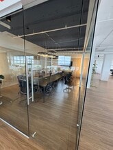 5800 Rue Saint-Denis, Montréal, QC à louer Photo intérieure– Image 2 sur 5