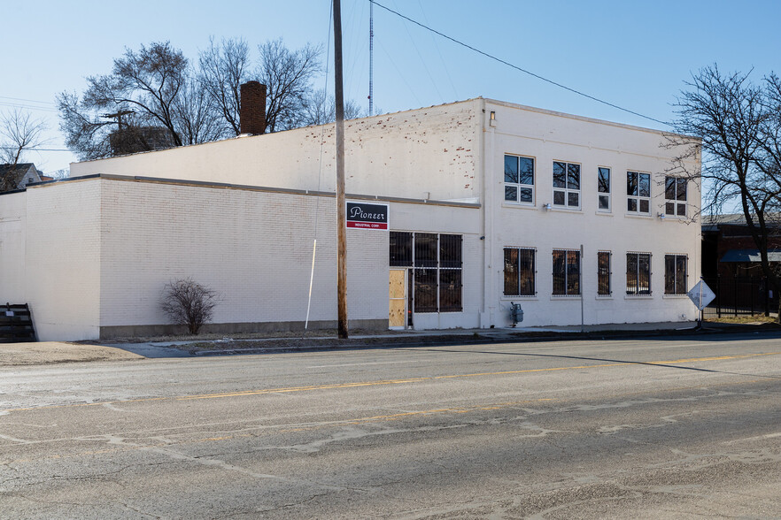 2611 Southwest Blvd, Kansas City, MO à vendre - Photo de l’immeuble – Image 2 sur 5