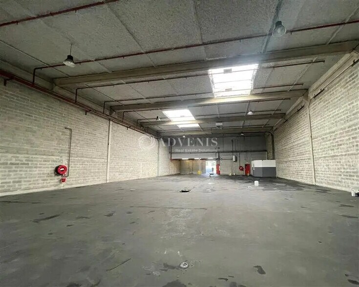 Industriel/Logistique dans Marly-la-Ville à louer - Photo de l’immeuble – Image 3 sur 11