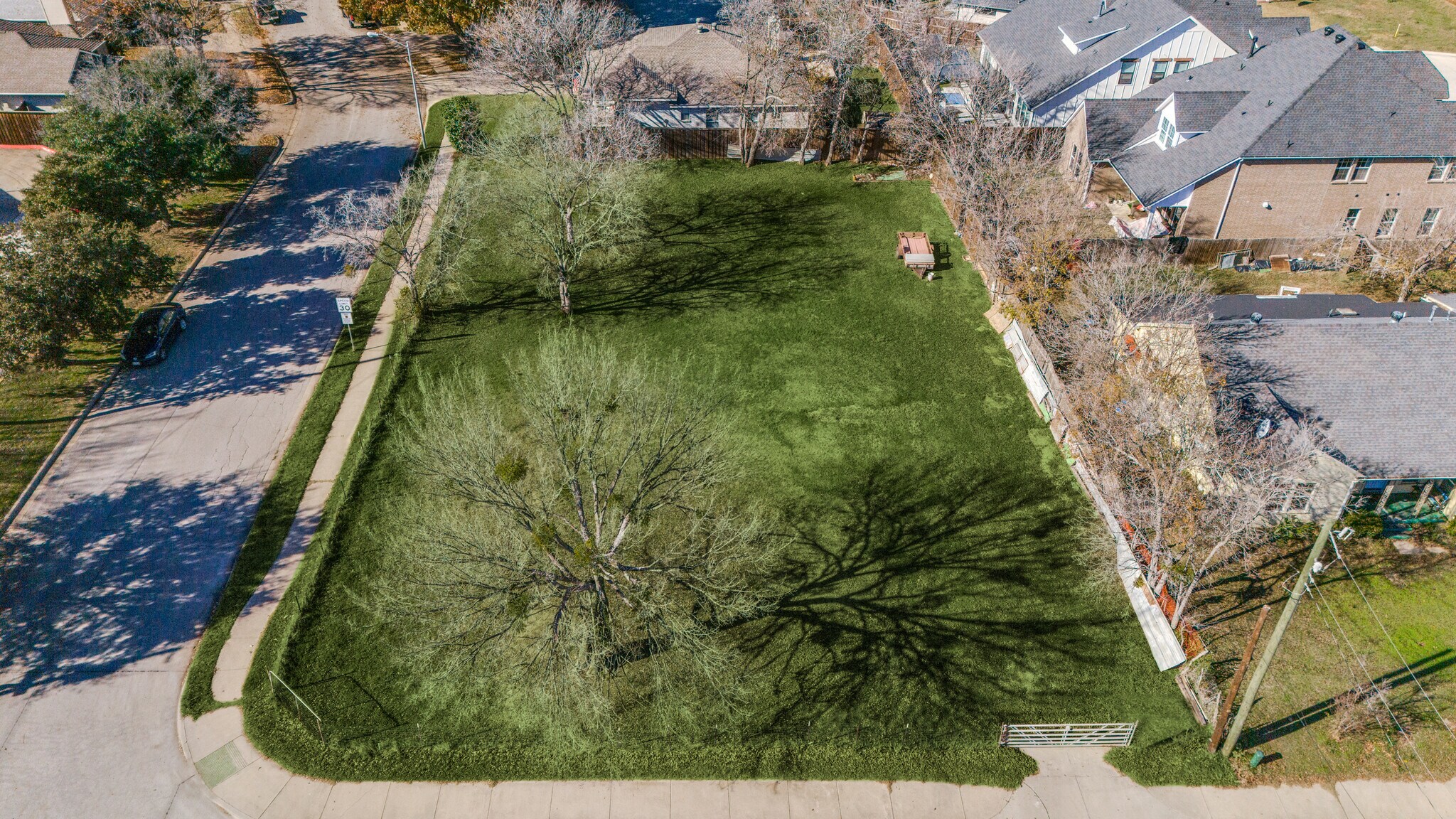 309 N Main St, Grapevine, TX à vendre Aérien– Image 1 sur 9