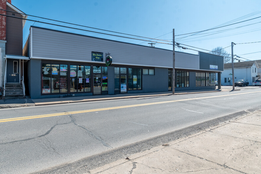 441-445 Main St, Pittston, PA à louer - Photo de l’immeuble – Image 1 sur 3