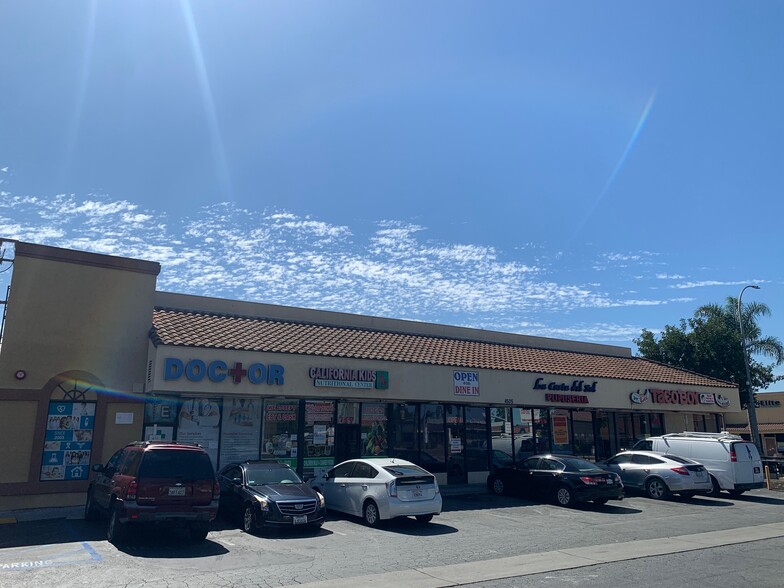 4505-4509 E Slauson Ave, Maywood, CA à louer - Photo de l’immeuble – Image 3 sur 5