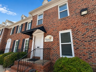 Plus de détails pour 581 Executive Pl, Fayetteville, NC - Bureau à vendre