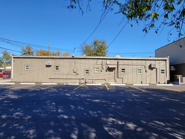 1703-1709 W Avenue M, Temple, TX à louer - Photo de l’immeuble – Image 3 sur 3