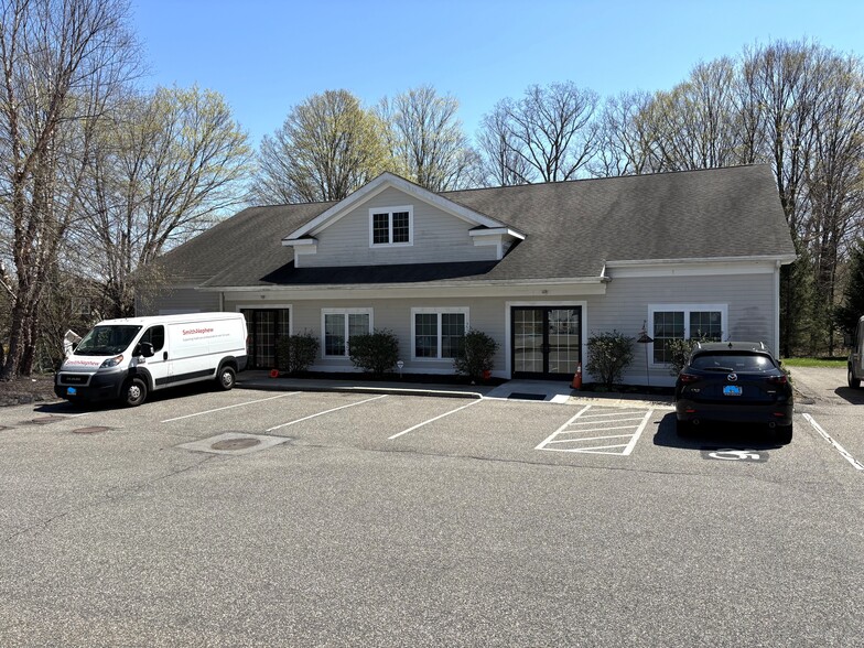 1450 Southford Rd, Southbury, CT à louer - Photo de l’immeuble – Image 2 sur 8