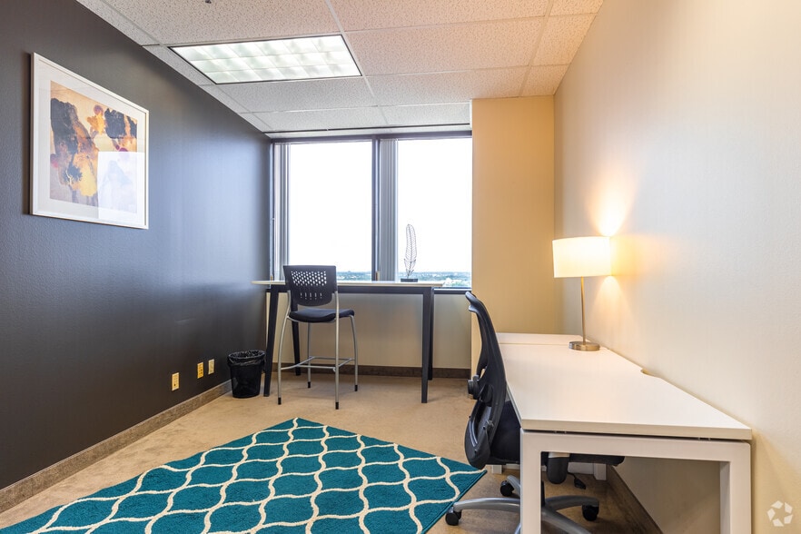 9330 Lyndon B Johnson Fwy, Dallas, TX à louer - Photo intérieure – Image 3 sur 30