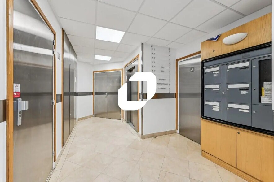 Bureau dans Boulogne-Billancourt à vendre - Photo intérieure – Image 3 sur 13