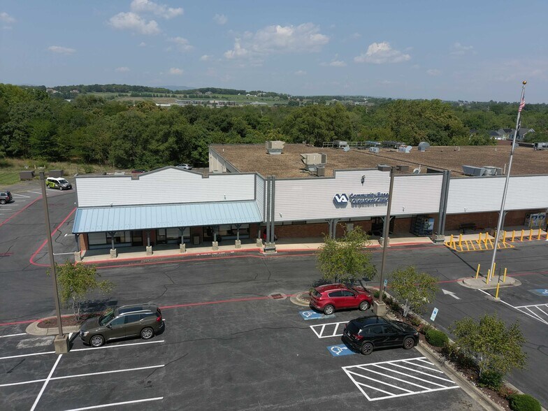 1721-1765 S High St, Harrisonburg, VA à vendre - Photo de l’immeuble – Image 2 sur 4