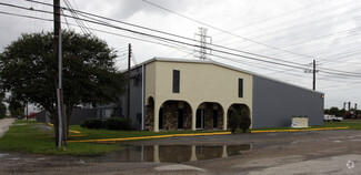 Plus de détails pour 310 N Witter St, Pasadena, TX - Local d'activités à louer