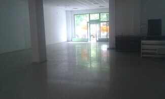 Plus de détails pour Local commercial à louer