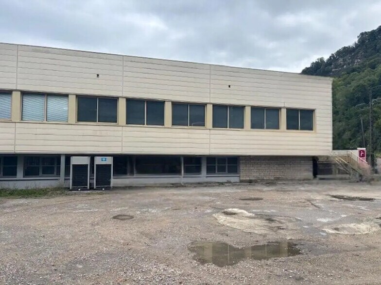 Bureau dans Besançon à vendre - Photo de l’immeuble – Image 3 sur 9