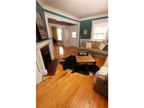 3028 Humboldt Ave S, Minneapolis, MN à vendre - Photo de l’immeuble – Image 3 sur 10