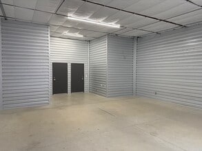 7903 SW Loop 410, San Antonio, TX à louer Photo intérieure– Image 1 sur 3