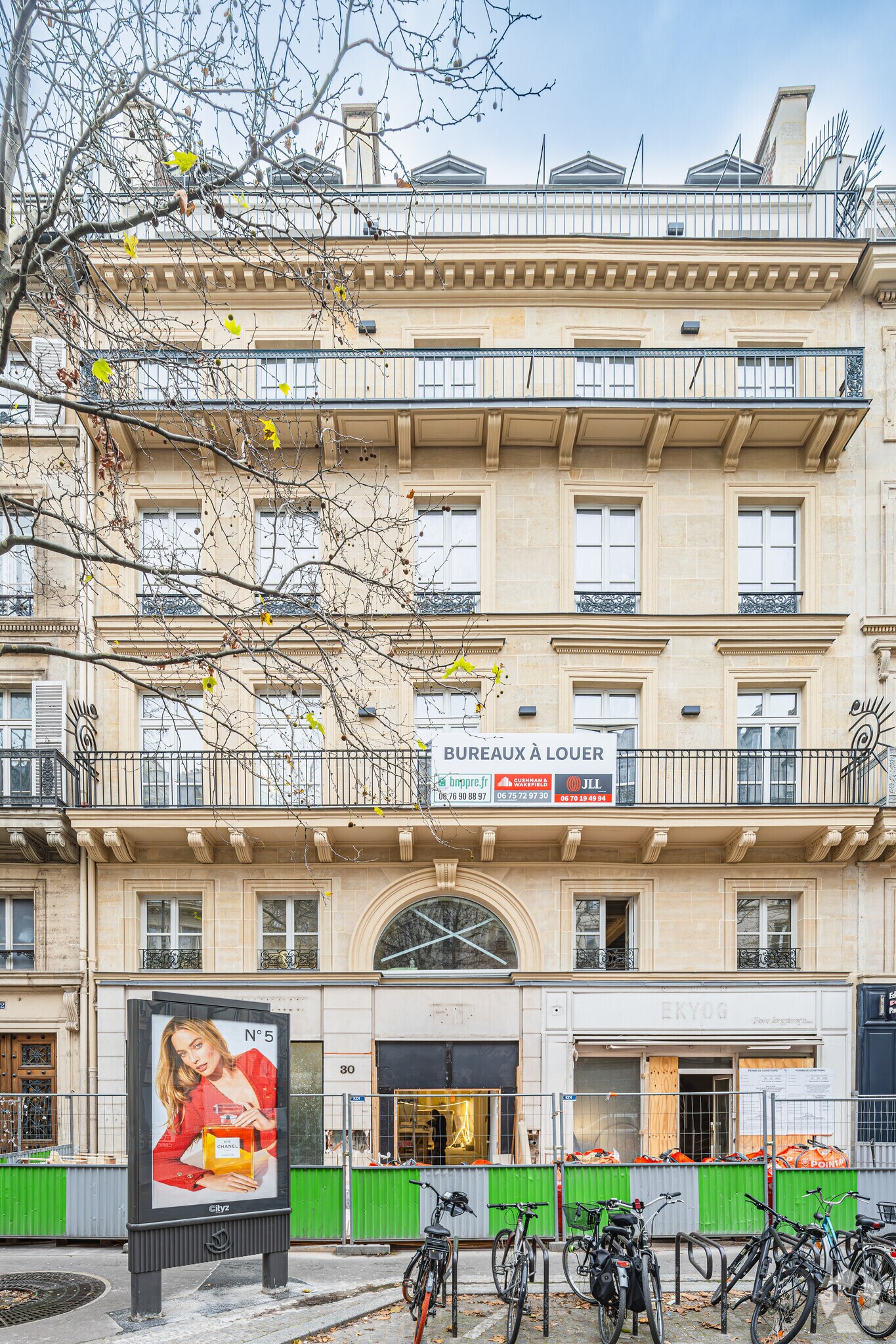30 Rue Tronchet, Paris à louer Photo de l’immeuble– Image 1 sur 13