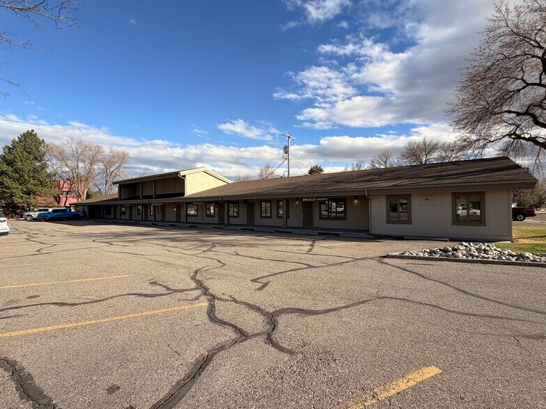 2310 Broadwater Ave, Billings, MT à louer - Photo de l’immeuble – Image 1 sur 1