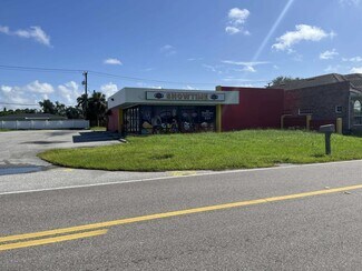 Plus de détails pour 3012 Tamiami Trl, Port Charlotte, FL - Bureau/Local commercial à louer