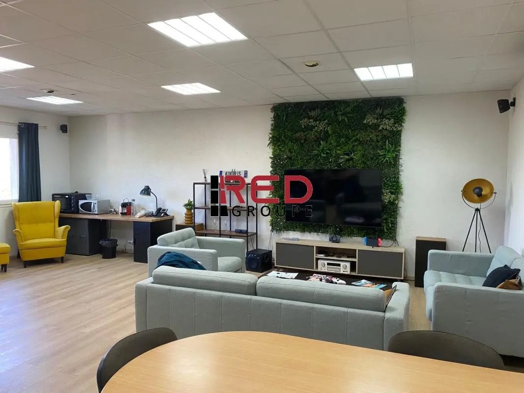 Gémenos, Gémenos à louer Photo de l’immeuble– Image 1 sur 13