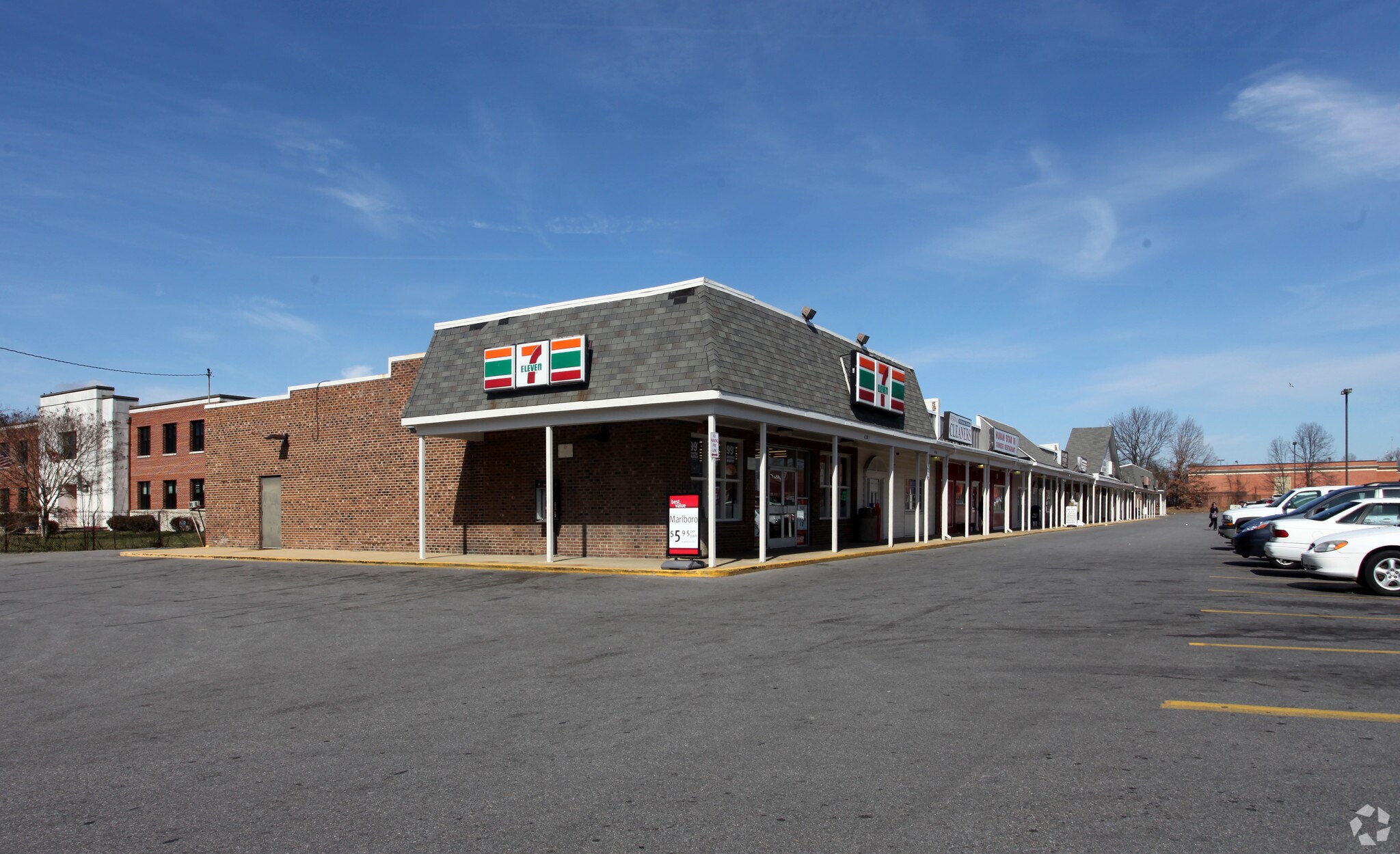 6237-6285 Crain Hwy, La Plata, MD à louer Photo principale– Image 1 sur 4