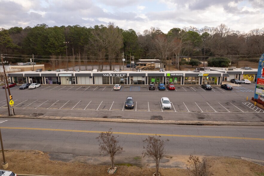 409-453 Huffman Rd, Birmingham, AL à louer - Photo de l’immeuble – Image 3 sur 19