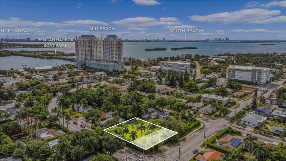 8133 NE 10th Avenue, Miami, FL à vendre - Photo de l’immeuble – Image 2 sur 16