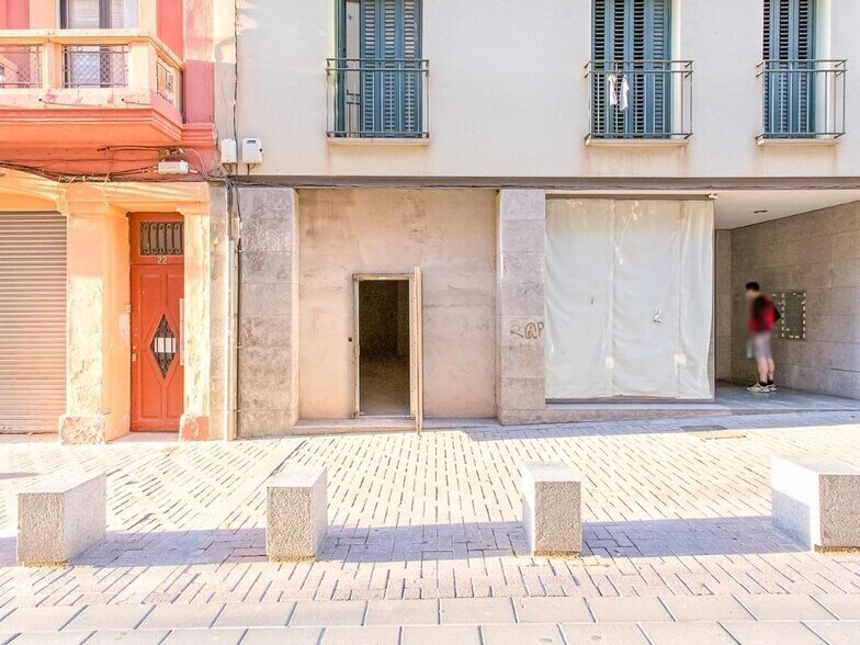 Immeuble residentiel dans Manresa, Barcelona à vendre - Photo intérieure – Image 1 sur 1