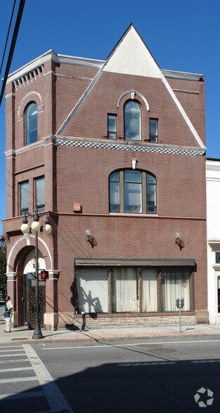 126 N Main St, Port Chester, NY à louer - Photo de l’immeuble – Image 2 sur 6