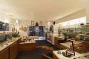 Interior local